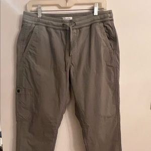 LLBean NWT Woman's Pull On Cargo Pants